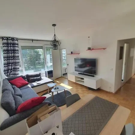 Lumineux Et Spacieux De 2 Chambres Apartament